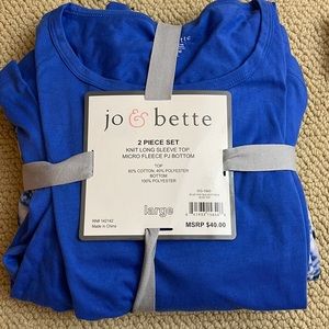 2 piece Pajama Set by Jo& Bette